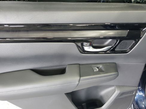 Used 2023 Honda CR-V EX-L image 12