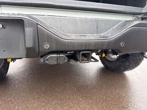 Used 2023 Ford Bronco Badlands image 20