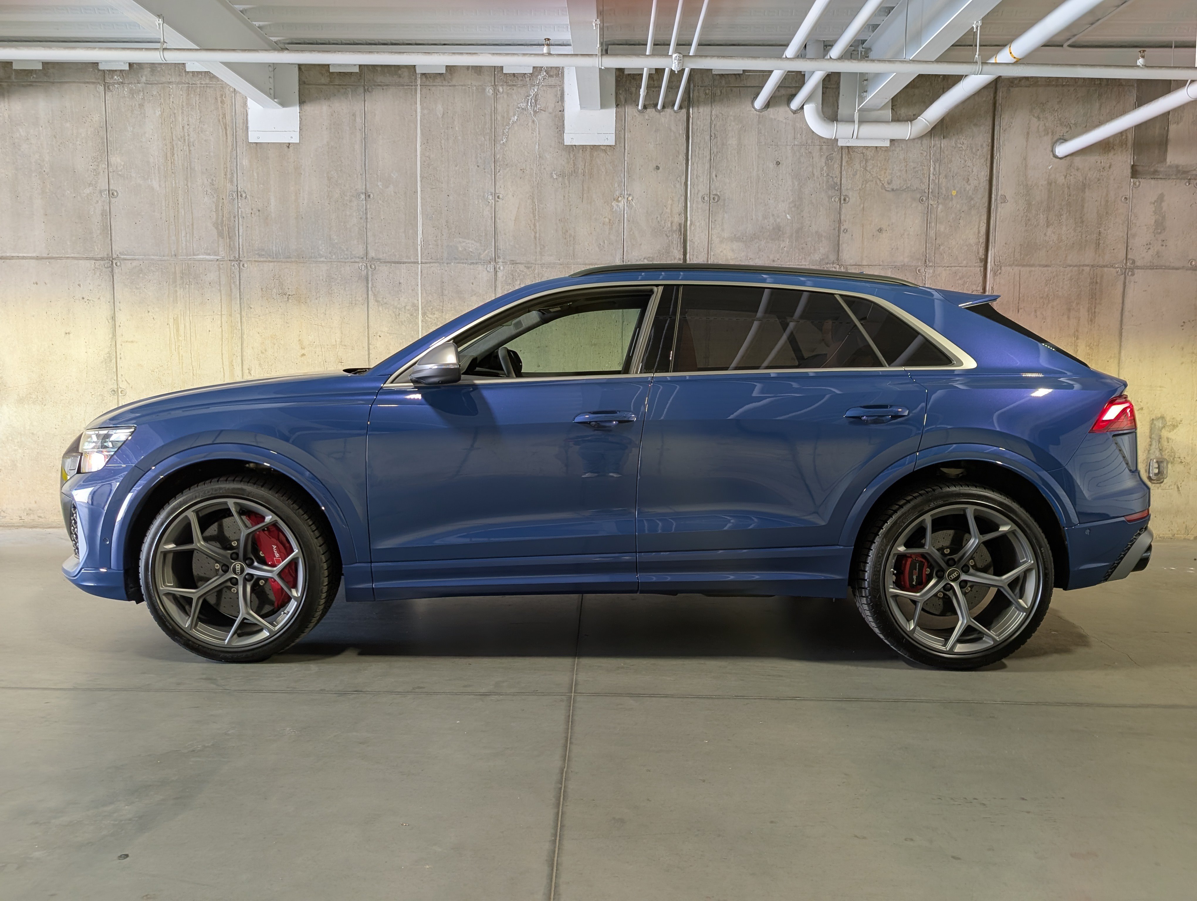 Used 2025 Audi RS Q8 performance AWD/4WD image 40