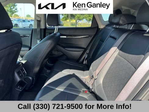 Used 2024 Kia Seltos EX FWD image 11