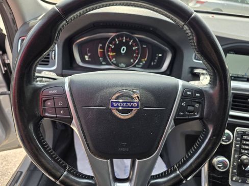 Used 2015 Volvo V60 T5 Cross Country w/ Climate Package AWD/4WD image 24