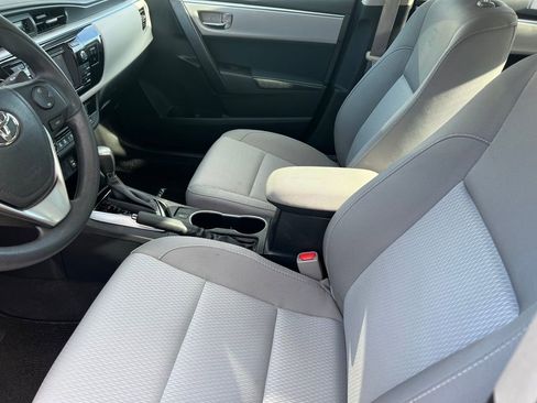 Used 2016 Toyota Corolla L image 9