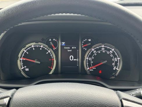 Certified 2024 Toyota 4Runner TRD Off-Road Premium image 20