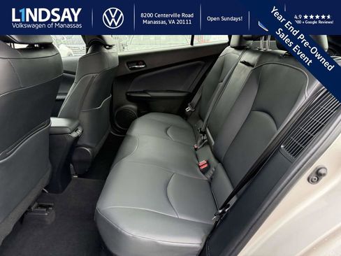 Used 2021 Toyota Prius Prime Limited image 11