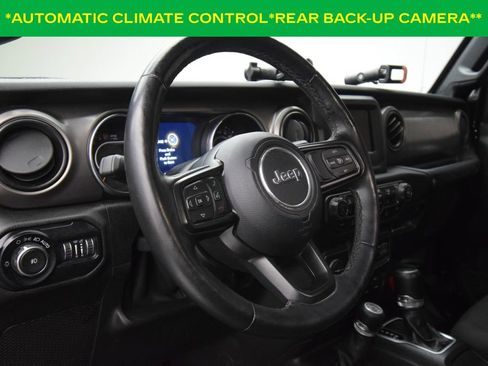 Used 2020 Jeep Wrangler Sport AWD/4WD image 13