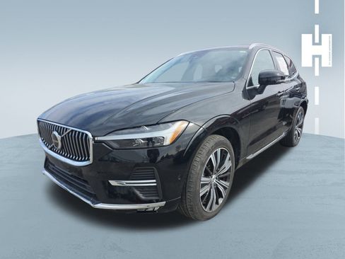 Used 2023 Volvo XC60 B5 Ultimate image 1