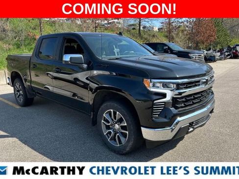 Used 2023 Chevrolet Silverado 1500 LT AWD/4WD image 2