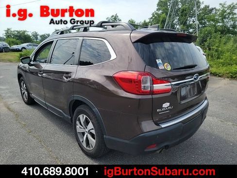 Used 2019 Subaru Ascent Premium AWD/4WD image 4
