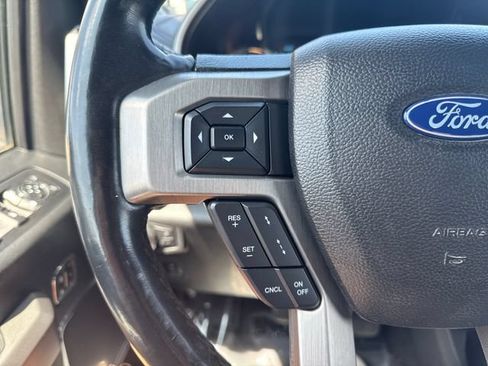 Used 2018 Ford F150 Platinum w/ Equipment Group 701A Luxury AWD/4WD image 14