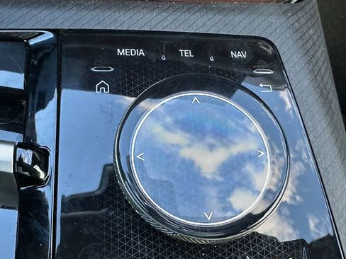 Used 2025 BMW X3 xDrive30i image 33