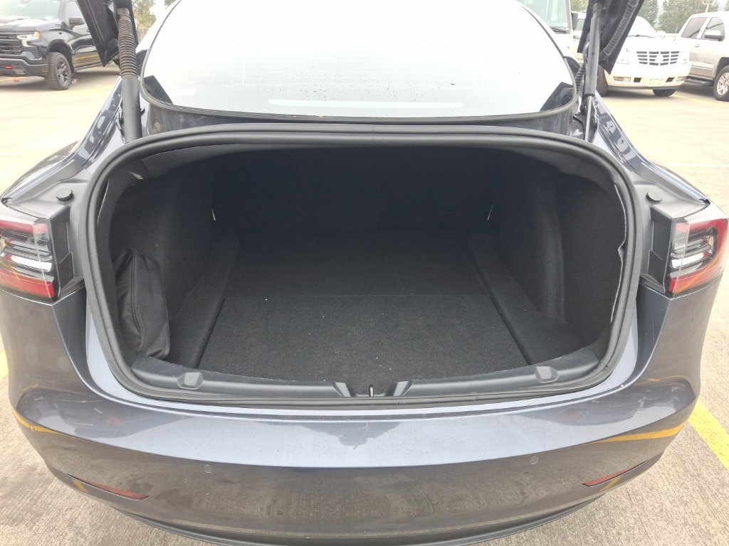 Used 2022 Tesla Model 3 Long Range AWD/4WD image 9