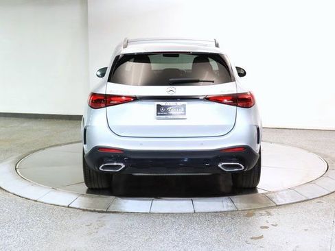 Used 2024 Mercedes-Benz GLC 300 4MATIC image 13