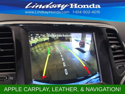 Used 2018 Jeep Grand Cherokee Altitude AWD/4WD image 17