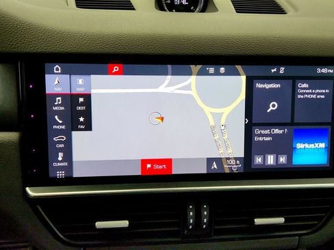 Used 2019 Porsche Cayenne S w/ Premium Plus Package AWD/4WD image 19