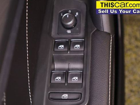 Used 2023 Volkswagen Tiguan SE R-Line FWD image 35