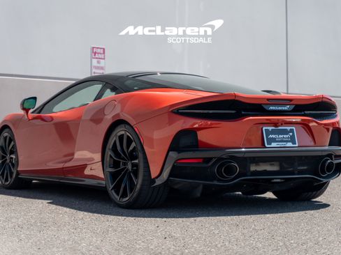 Used 2023 McLaren GT RWD image 5