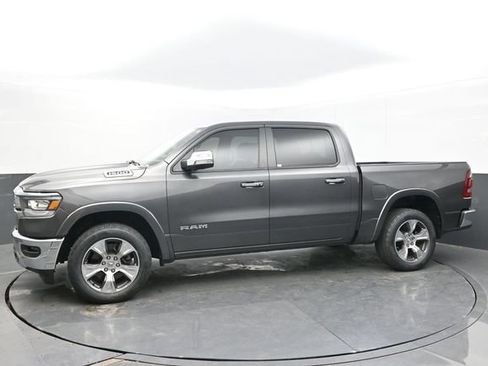 Used 2022 RAM 1500 Laramie AWD/4WD image 2