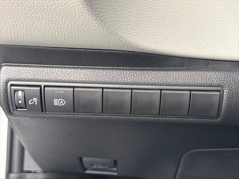 Certified 2026 Toyota Corolla LE FWD image 28