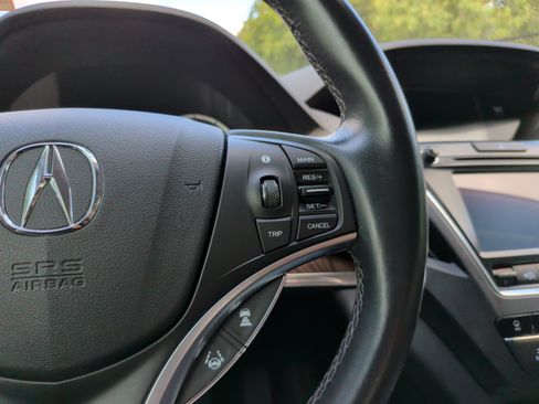Used 2019 Acura MDX w/ Technology & Entertainment AWD/4WD image 24