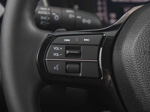 Used 2026 Honda Pilot Elite image 17
