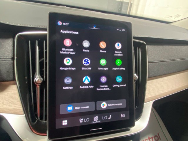 Certified 2026 Volvo XC90 B5 Plus AWD/4WD image 19