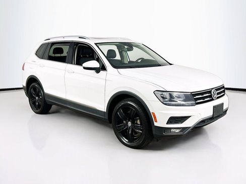 Certified 2021 Volkswagen Tiguan SEL AWD/4WD image 3