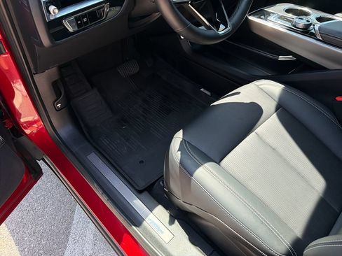 Used 2024 Cadillac Lyriq Sport w/ LPO, Floor Liner Package AWD/4WD image 20