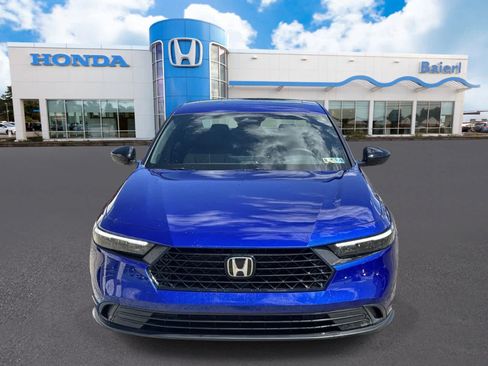 Used 2025 Honda Accord Sport image 8