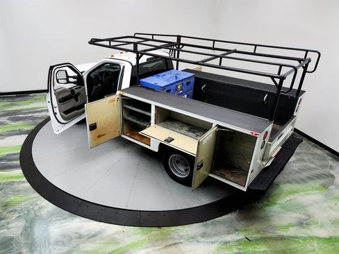 Used 2017 Ford F350 XL w/ Power Equipment Group image 39