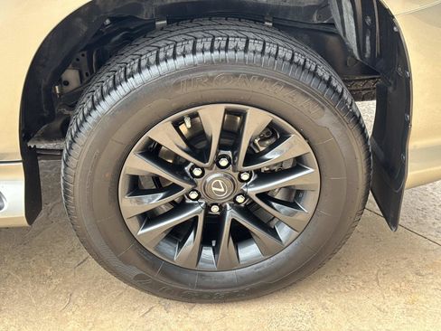 Certified 2023 Lexus GX 460 Premium w/ Premium Package AWD/4WD image 22