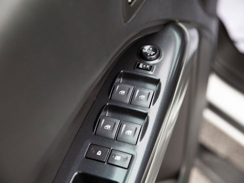 Certified 2022 Chevrolet Colorado LT w/ LT Convenience Package image 20