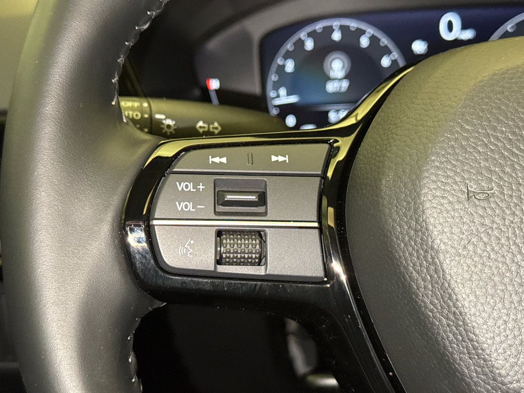 Certified 2026 Honda CR-V EX-L image 31