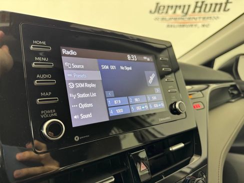 Used 2024 Toyota Camry SE FWD image 18