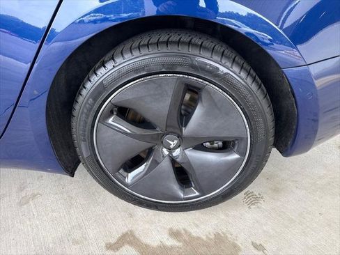 Used 2018 Tesla Model 3 Long Range AWD/4WD image 8