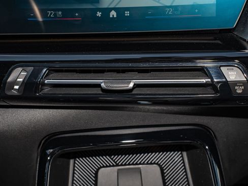 Used 2025 BMW X1 xDrive28i image 24