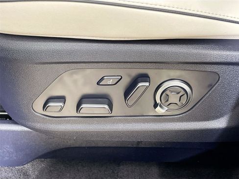 Used 2024 Hyundai Palisade Calligraphy image 23