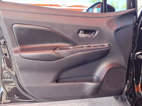 Used 2025 Nissan Versa SR w/ Trunk Package image 16