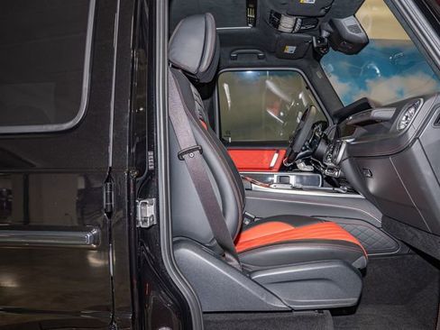 Used 2025 Mercedes-Benz G 63 AMG G 63 AMG image 40