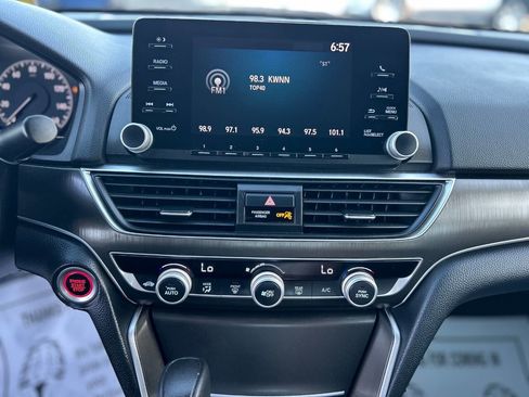 Used 2018 Honda Accord LX image 12