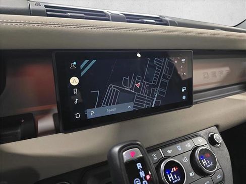 Certified 2023 Land Rover Defender 110 X-Dynamic SE image 21