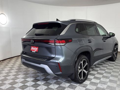 New 2026 Volkswagen Tiguan SE AWD/4WD image 9