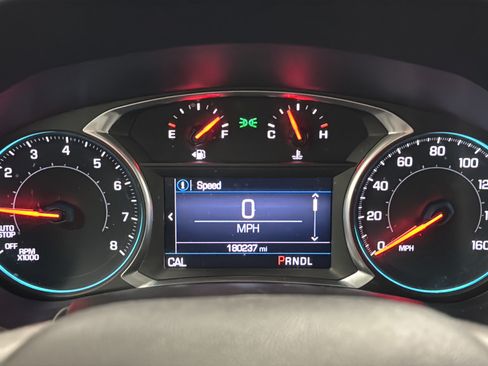 Used 2019 Chevrolet Equinox LT AWD/4WD image 16