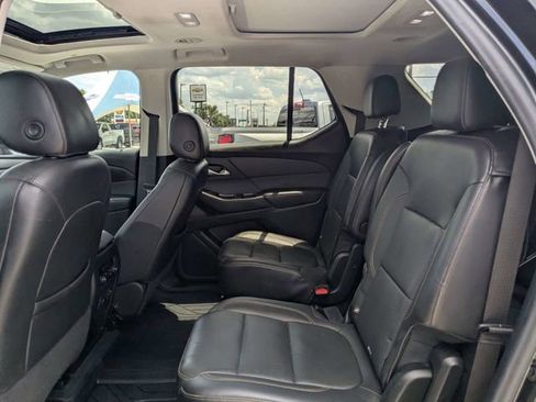 Used 2021 Chevrolet Traverse Premier w/ LPO, 'HIT The Road' Package FWD image 14