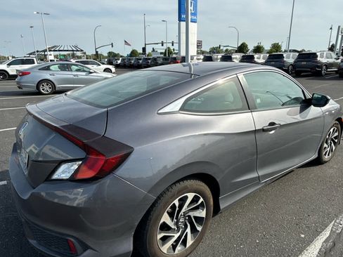 Used 2018 Honda Civic LX-P image 5