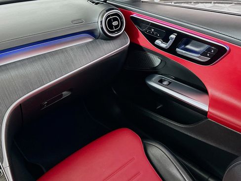 Used 2023 Mercedes-Benz C 43 AMG 4MATIC Sedan image 20