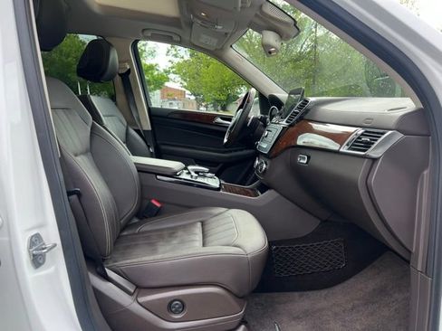 Used 2018 Mercedes-Benz GLS 450 4MATIC image 23