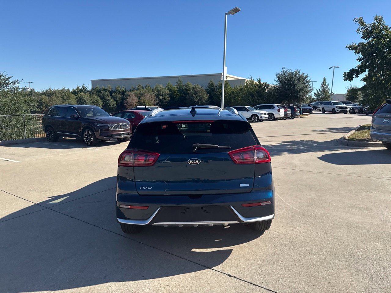 Used 2019 Kia Niro LX FWD image 10