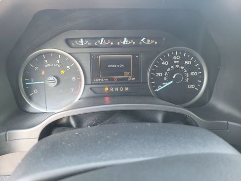 Used 2018 Ford F150 XLT w/ Equipment Group 302A Luxury AWD/4WD image 17
