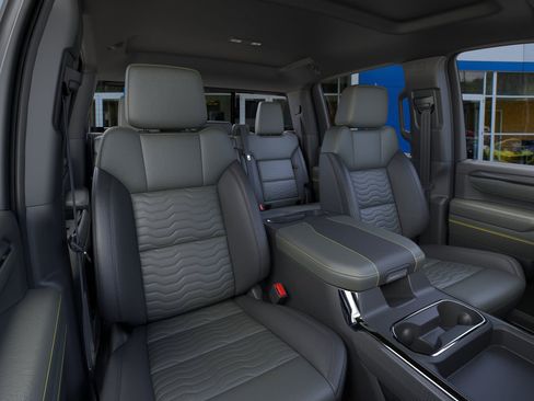 New 2026 Chevrolet Silverado 2500 ZR2 w/ LPO, Dark Essentials Package image 16