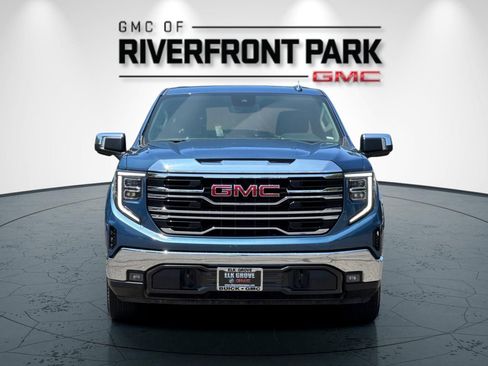 Used 2024 GMC Sierra 1500 SLT RWD image 8